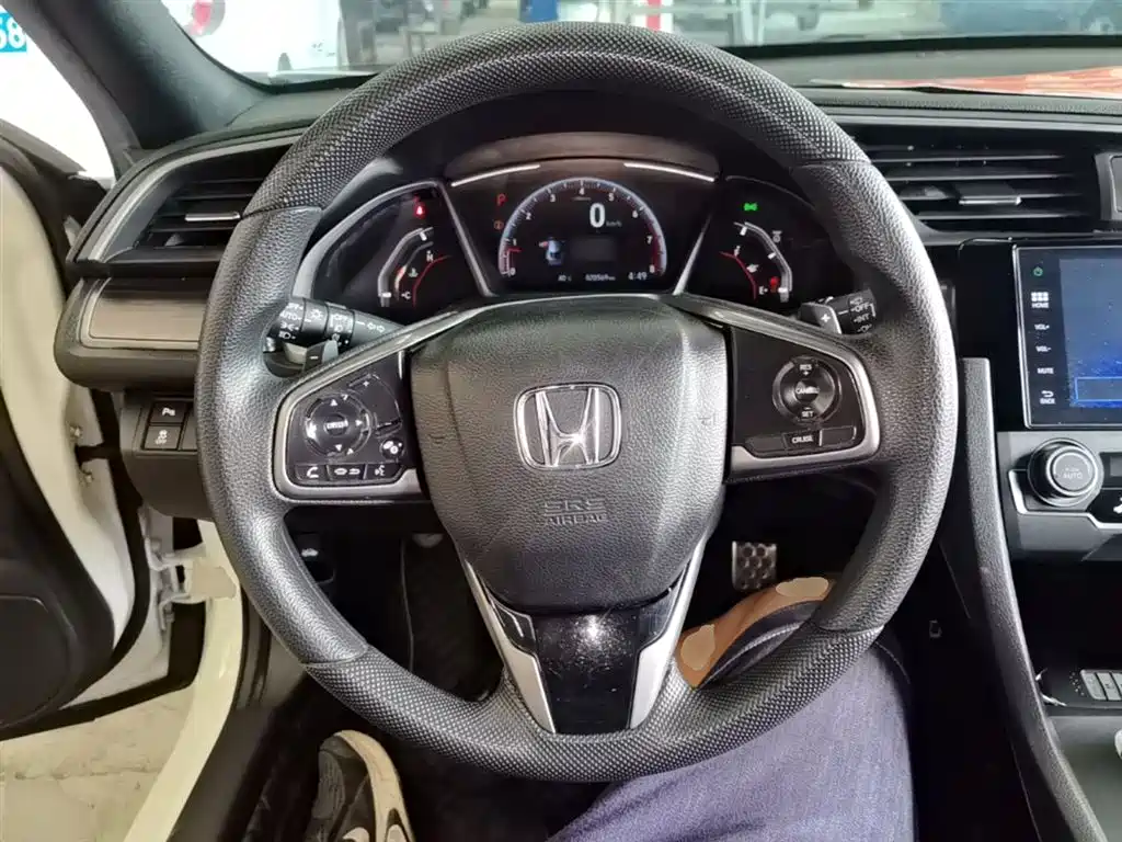 Honda Civic 2022 — фото 10