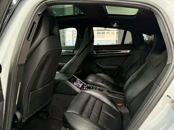 Porsche Panamera 2017
