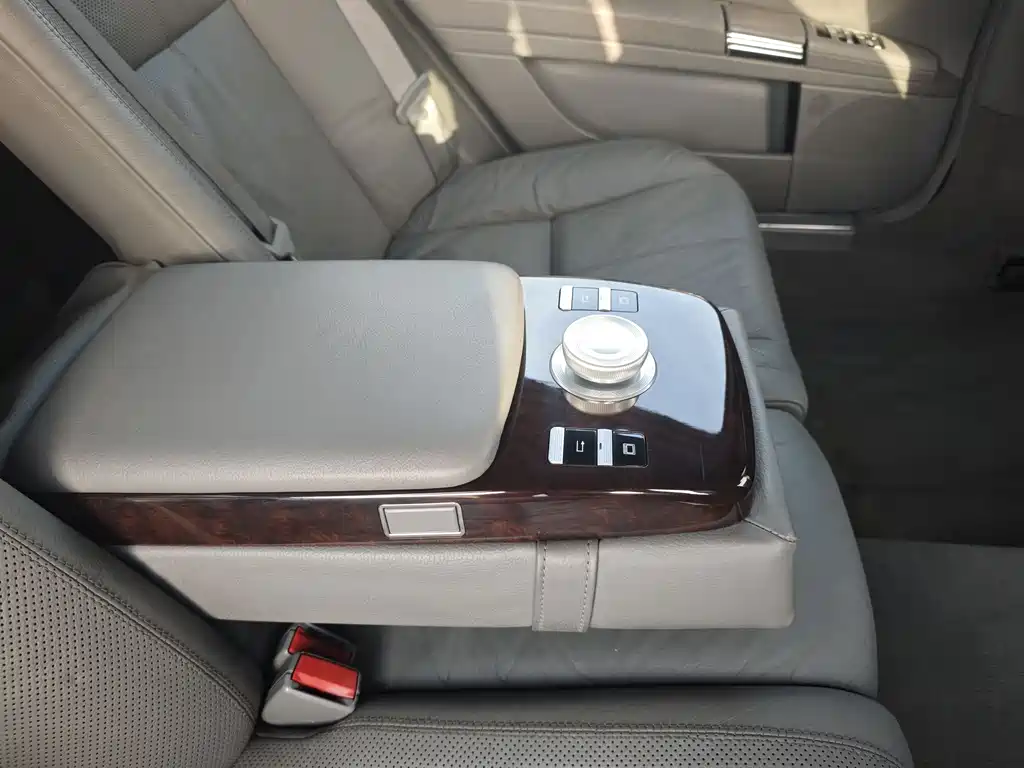 Mercedes-Benz S-Class 2008 — фото 10