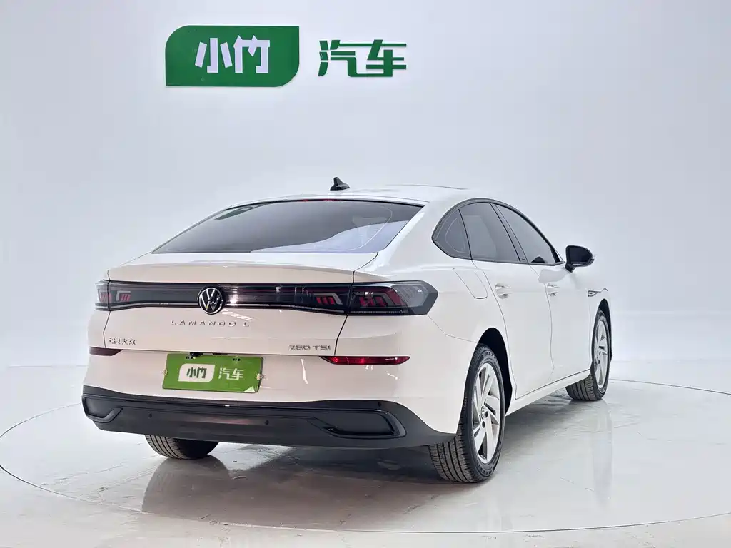 Volkswagen Lamando 2023 — фото 6