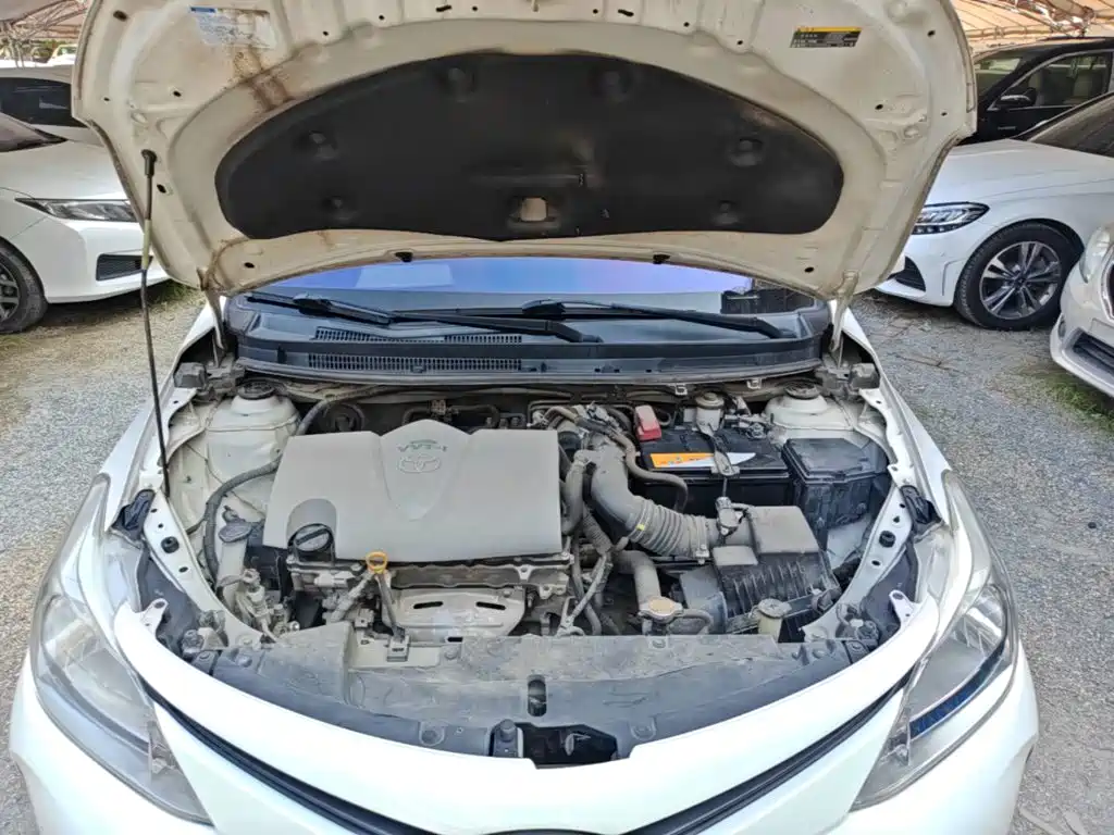 Toyota Vios 2017 — фото 20