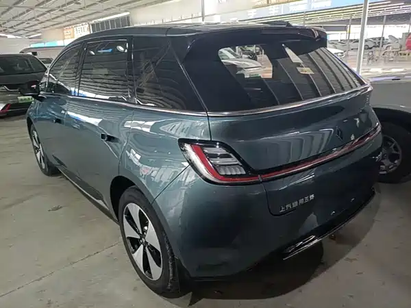 Baojun Yunduo 2023