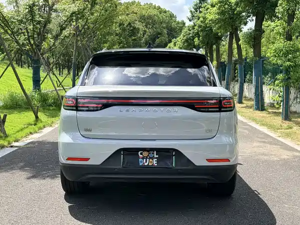 Leapmotor C11 2022