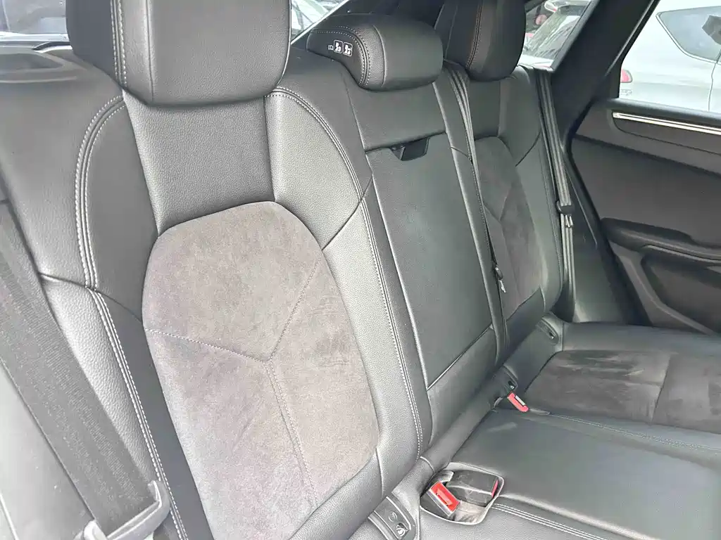 Porsche Macan 2020 — фото 12