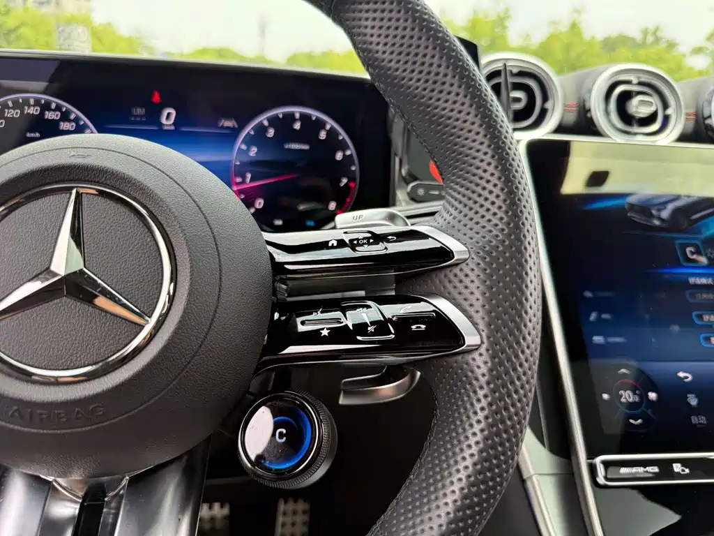 Mercedes-Benz GLC Coupe AMG 2025 — фото 17