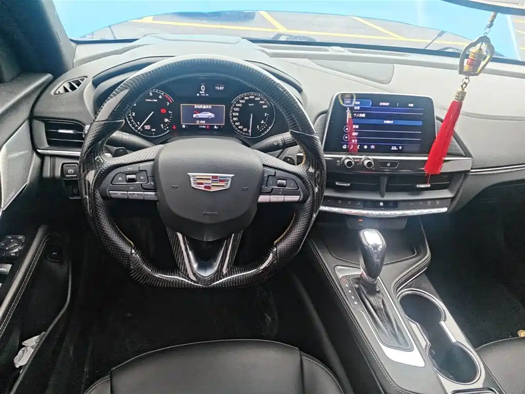 Cadillac CT4 2020 — фото 11