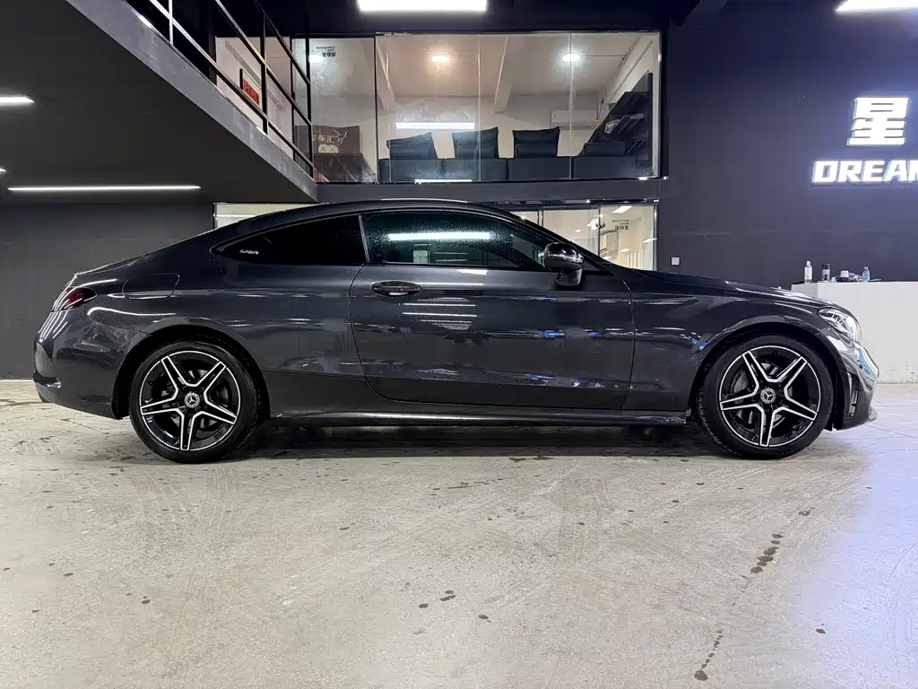 Mercedes-Benz C-Class 2019 — фото 10