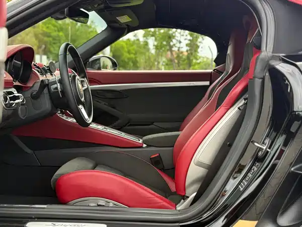 Porsche 718 2023