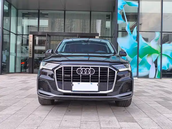 Audi Q7 2021