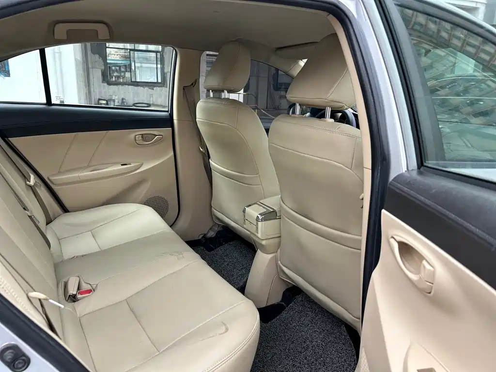 Toyota Vios 2015 — фото 24