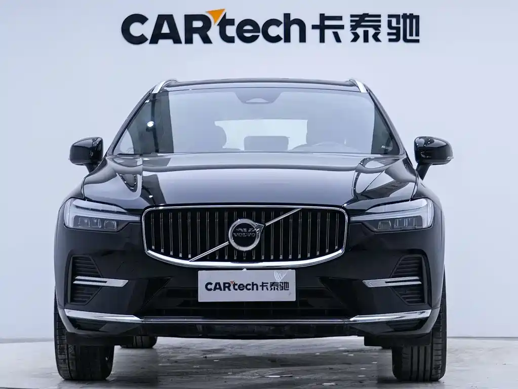 Volvo XC60 2021 — фото 5