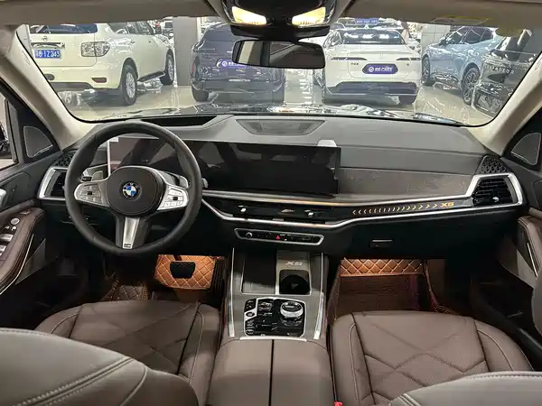 BMW X5 2025