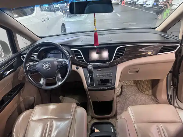 Buick GL8 2018