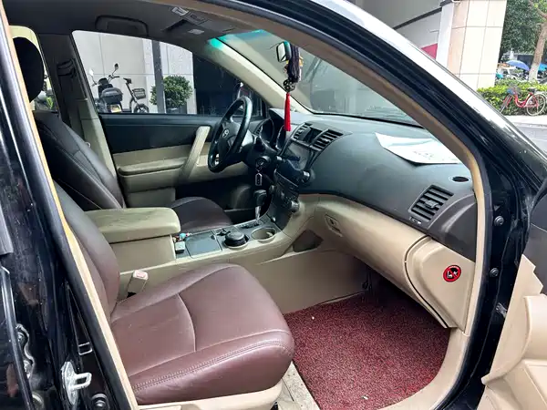 Toyota Highlander 2012