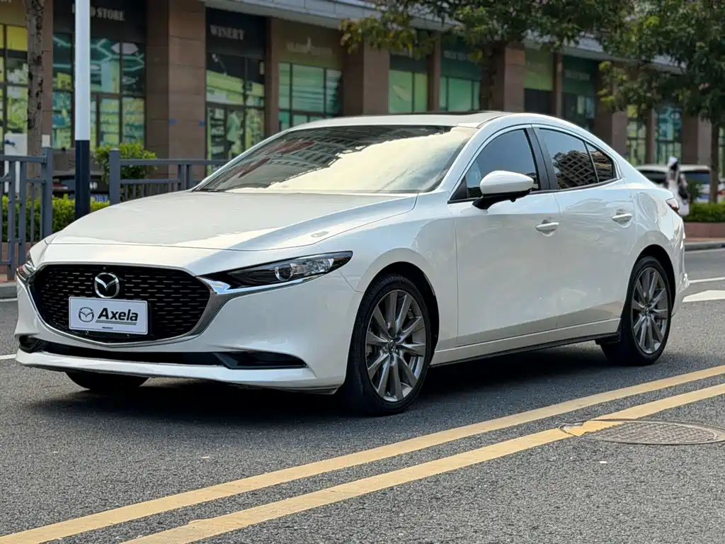Mazda 3 Axela 2021