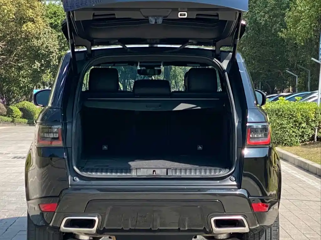 Land Rover Range Rover Sport 2019 — фото 18