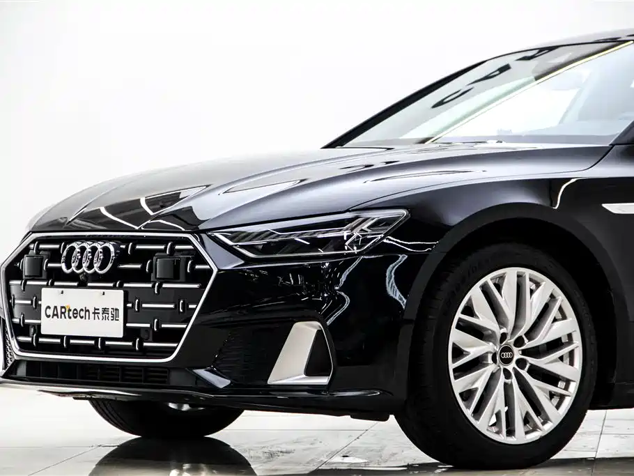 Audi A7L 2024 — фото 8