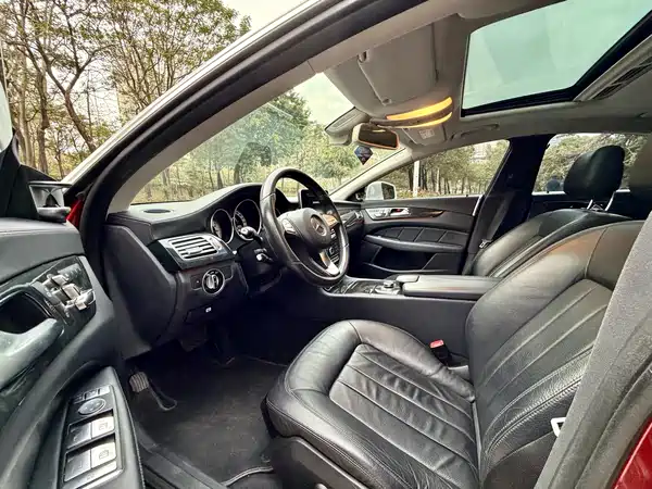 Mercedes-Benz CLS 2015