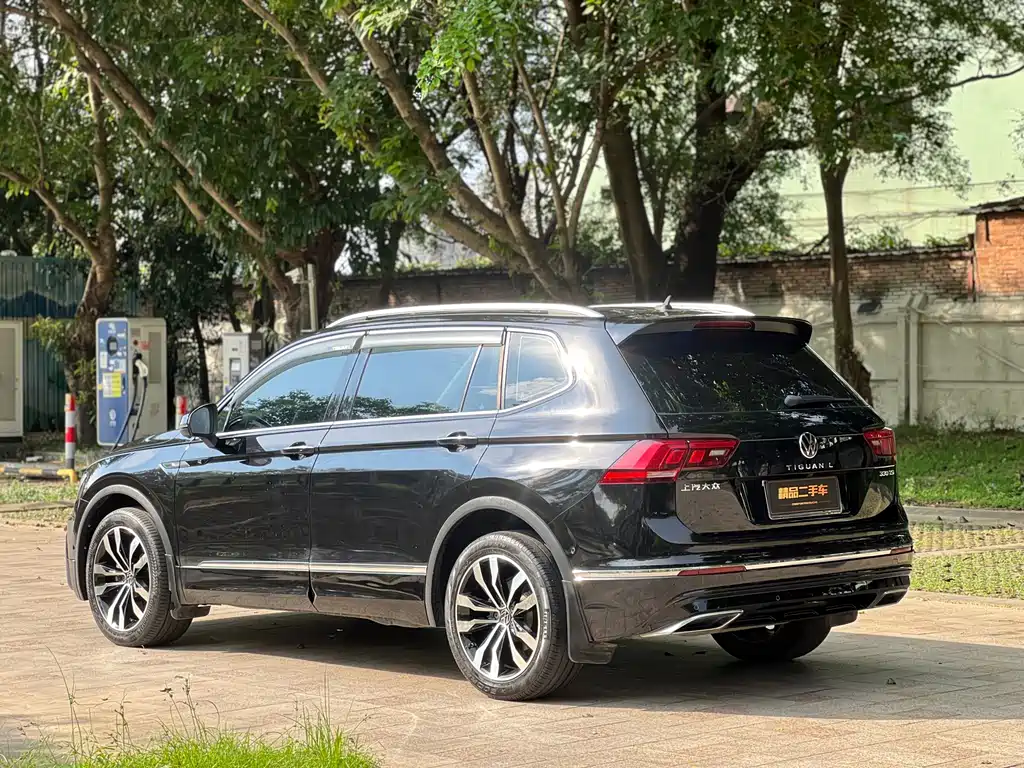 Volkswagen Tiguan L 2021