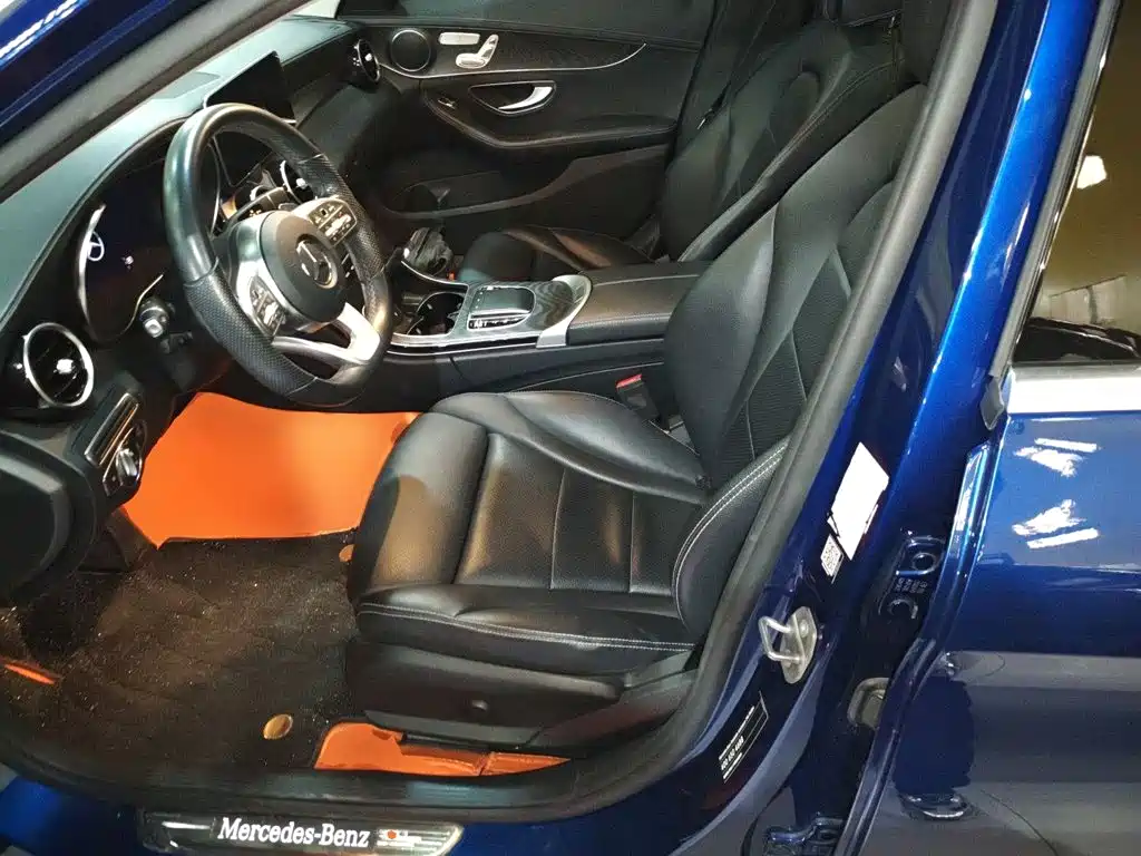 Mercedes-Benz C-Class 2021