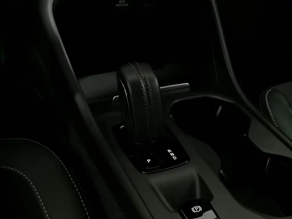 Volvo XC40 2019 — фото 13