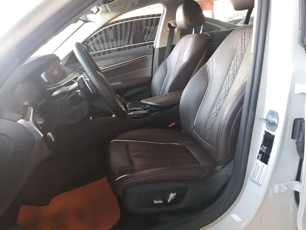BMW 5 Series 2019