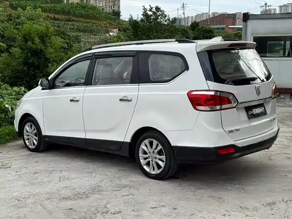 Baojun 730 2014