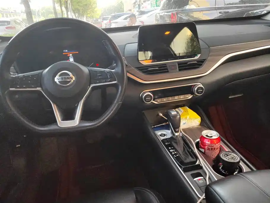 Nissan Teana 2021 — фото 12