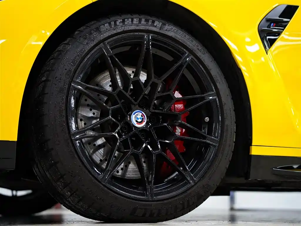 BMW M4 2022 — фото 23