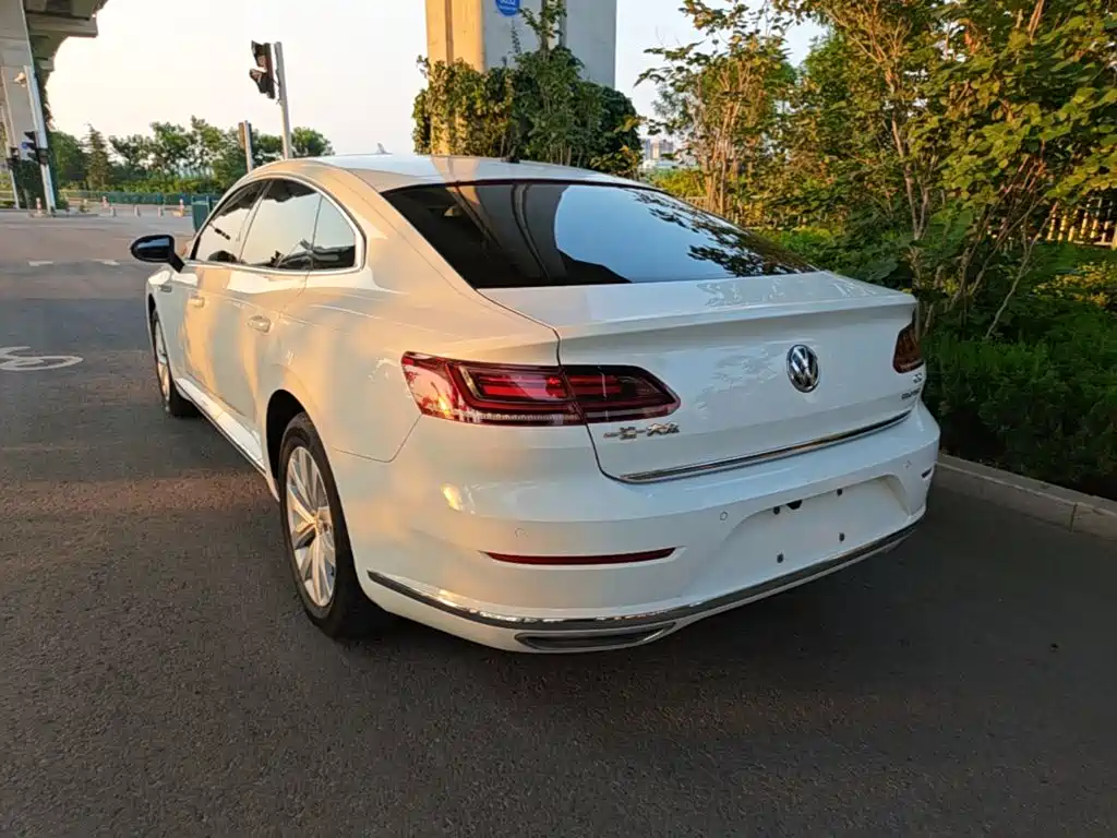 Volkswagen CC 2020 — фото 5