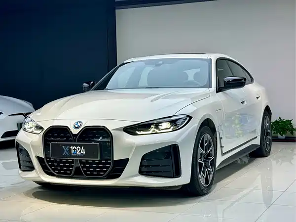BMW i4 2026