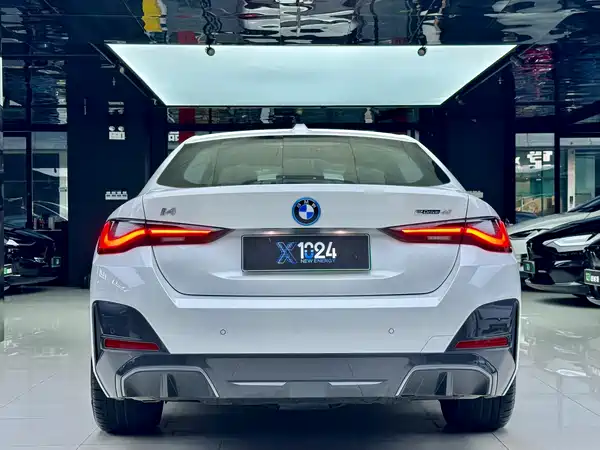 BMW i4 2026