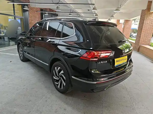 Volkswagen Tiguan L 2025