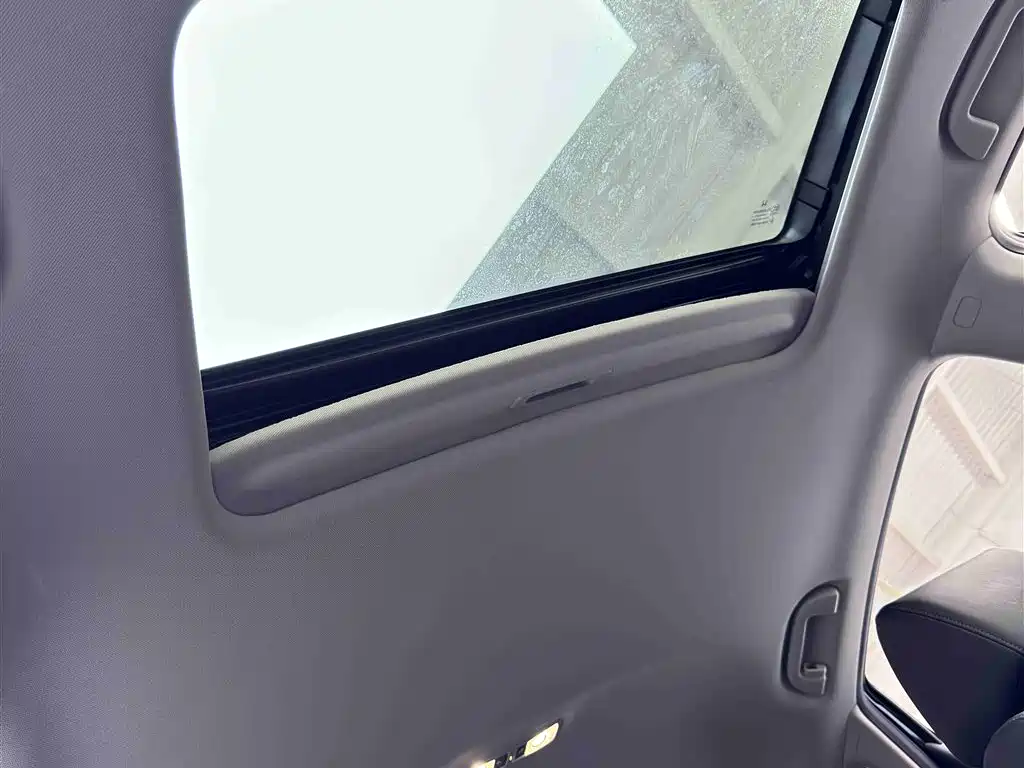 Honda Accord 2022 — фото 13