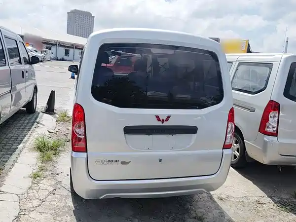 Wuling Rongguang EV 2023