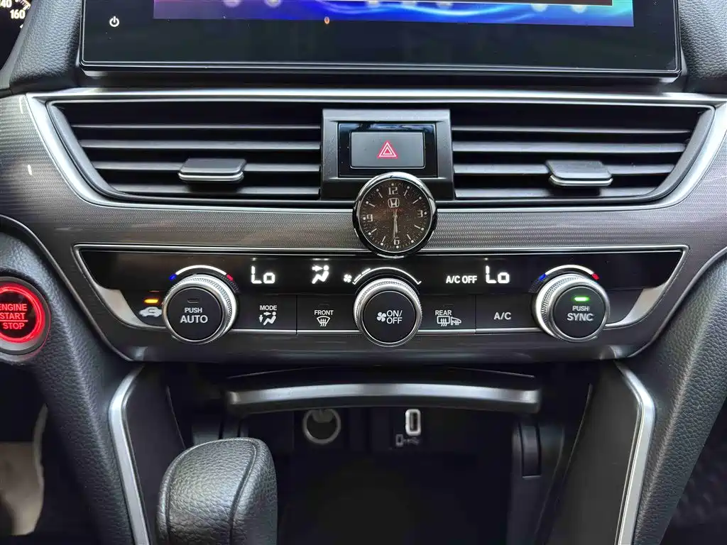 Honda Accord 2022 — фото 15