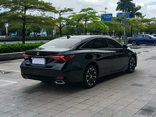 Toyota Avalon 2023