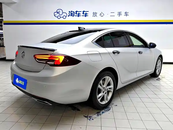 Buick Regal 2021