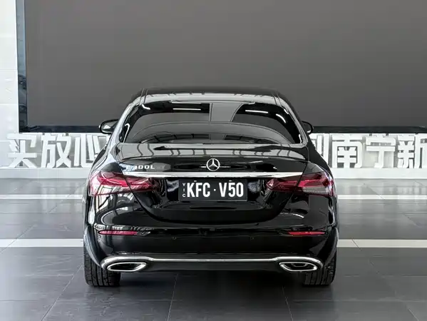 Mercedes-Benz E-Class 2021