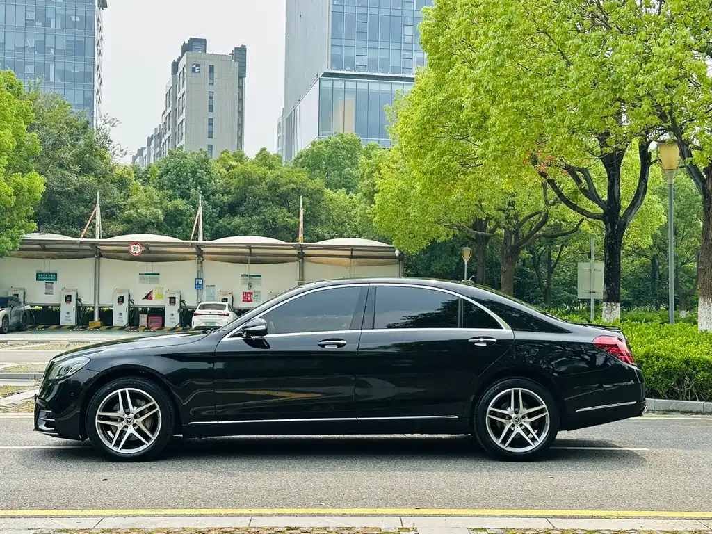 Mercedes-Benz S-Class 2018