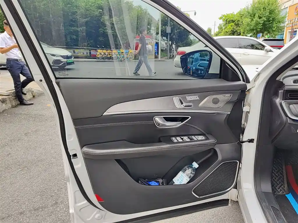 Jetour Jietu X70 PLUS 2022