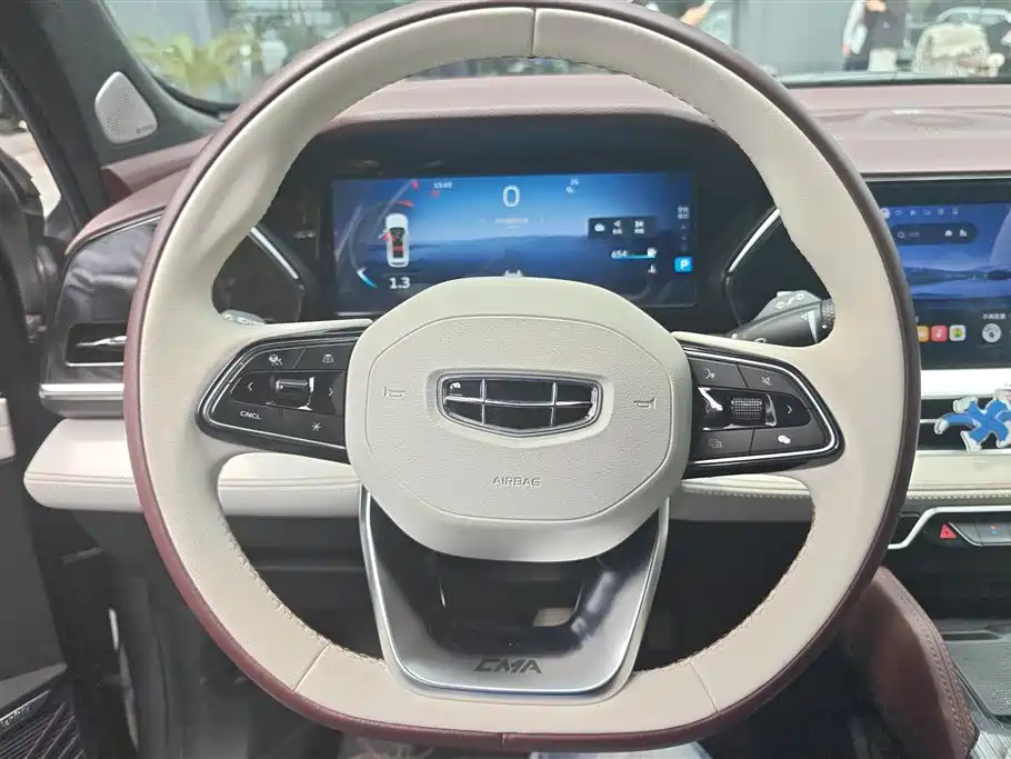 Geely Xingyue L 2023 — фото 15