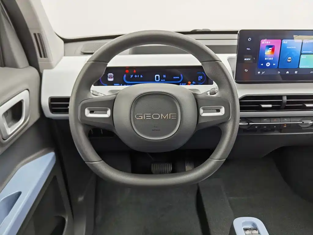 Geely Galaxy Panda 2024 — фото 11