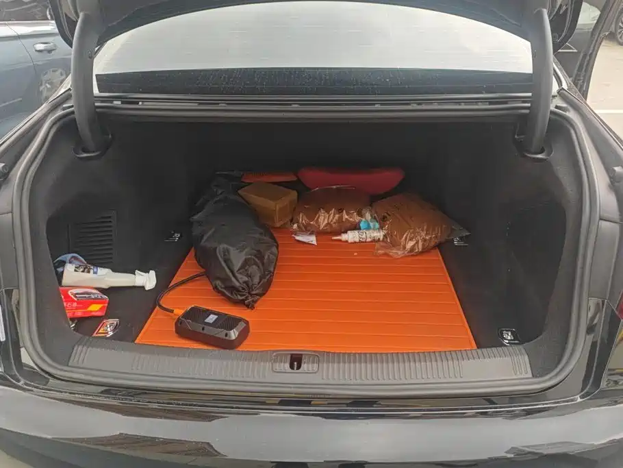 Audi A8 2023