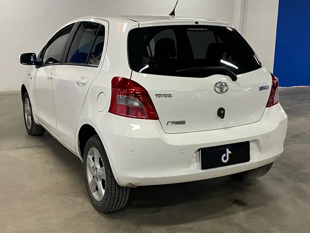 Toyota Yaris 2012