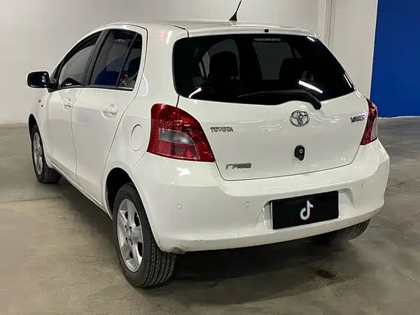 Toyota Yaris 2012