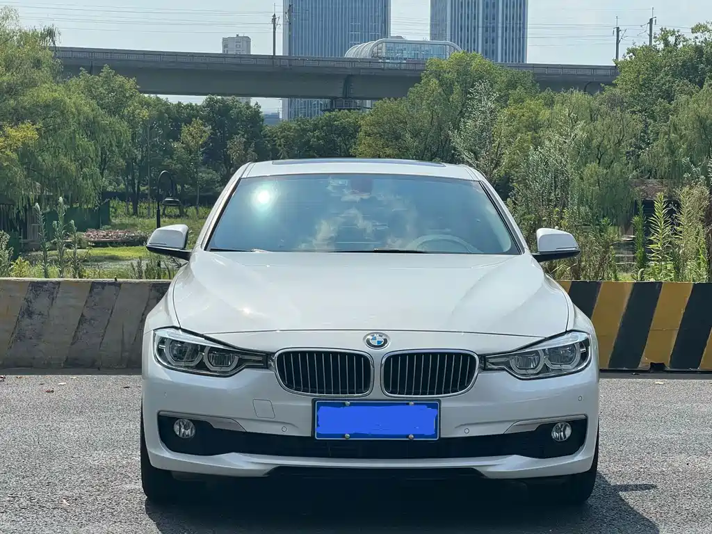 BMW 3 Series 2018