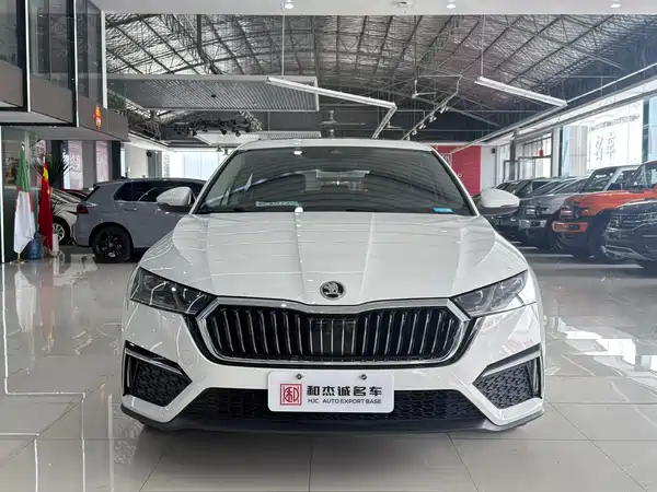 Skoda Octavia 2023