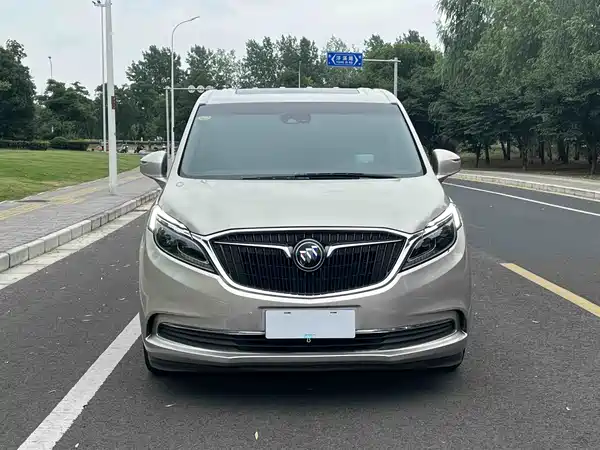 Buick GL8 2018