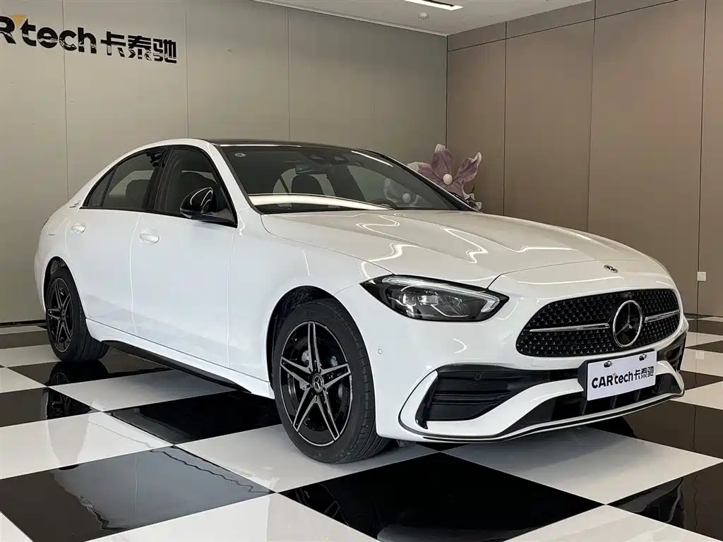 Mercedes-Benz C-Class 2026